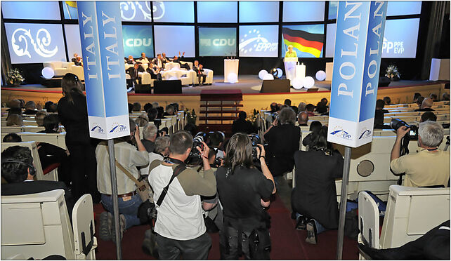 Flickr - europeanpeoplesparty - EPP Congress Warsaw (880), Warszawa 00-110 - Zdjęcia