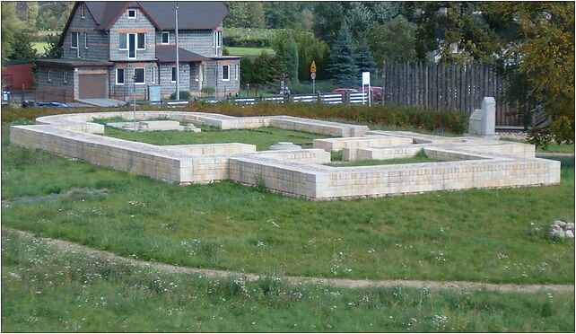 Fundamenty kolegiaty św. Pawła Apostoła w Kaliszu, Kalisz 62-800 - Zdjęcia