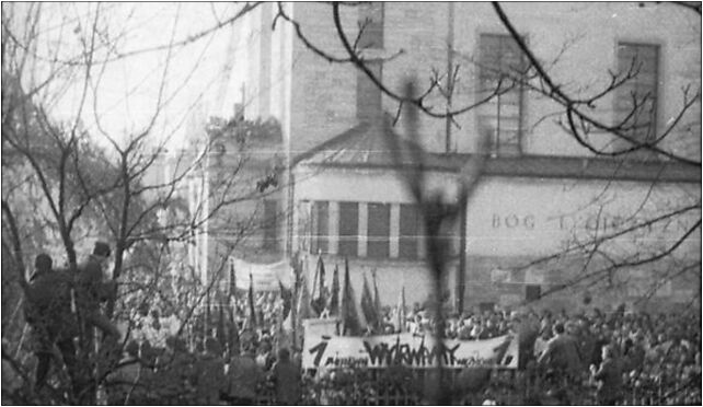 Jerzy Popieluszko Funeral - 40, Felińskiego Alojzego 54, Warszawa od 01-530 do 01-784 - Zdjęcia