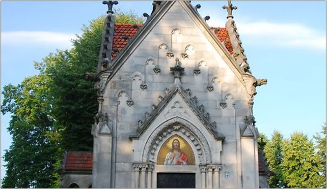 Kaplica Buchholtzów na cmentarzu ewangelickim w Supraślu 02 16-030 - Zdjęcia