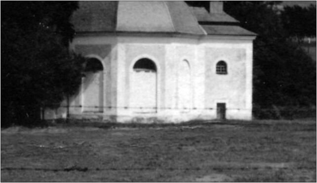 Kaplica św. Onufrego w Stroniu Śląskim w latach 50, Sportowa 57-550 - Zdjęcia