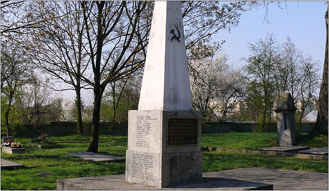 Koło - wojenny pomnik, Garncarska 22, Koło 62-600 - Zdjęcia