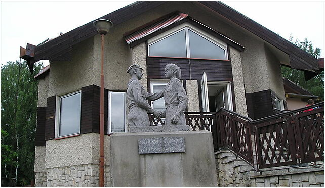 Kudowa-slone-pomnik, Łąkowa, Kudowa-Zdrój 57-350 - Zdjęcia