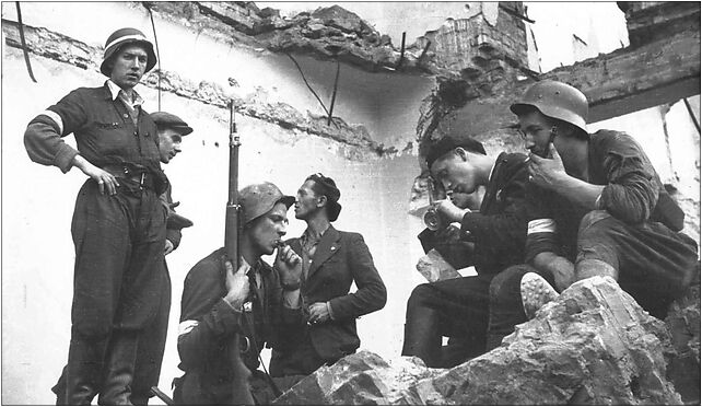 Lokajski - Poczta Główna (1944), Świętokrzyska 31/33, Warszawa 00-941 - Zdjęcia