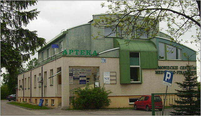 Monieckie Centrum Medyczno-Finansowe, Niepodległości, al. 11 19-100 - Zdjęcia