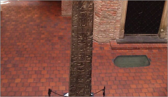 Obelisk RamzesaII Pałac Gorkow Poznan, Wodna 27, Poznań 61-781 - Zdjęcia