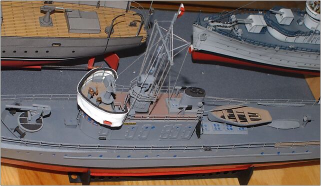 ORP Jaskółka model bok, Śmidowicza J., inż., Gdynia 81-126 - Zdjęcia