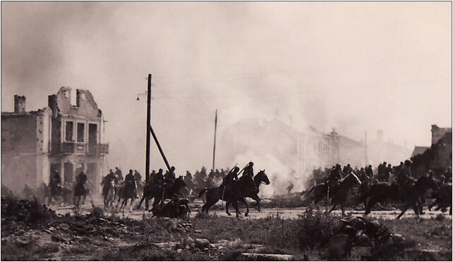 Polish cavalry in Sochaczew(1939)a, Kościuszki Tadeusza, pl. 96-500 - Zdjęcia