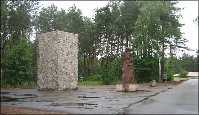 Pomnik pamieci ofiar obozu na terenie Obozu Sobibor, Żłobek Duży 22-200 - Zdjęcia
