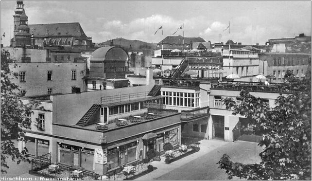 Roof-gardens in Jelenia Góra before 1939, Wolności 17 58-500 - Zdjęcia