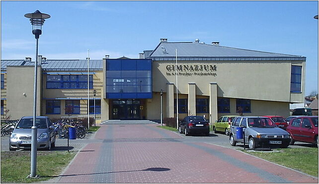 Sieraków Rawicz Gimnazjum, Dożynkowa 6, Sierakowo 63-900 - Zdjęcia