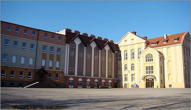 SP1 + Gim2 w Chojnicach, Sukienników240 15, Chojnice 89-600 - Zdjęcia