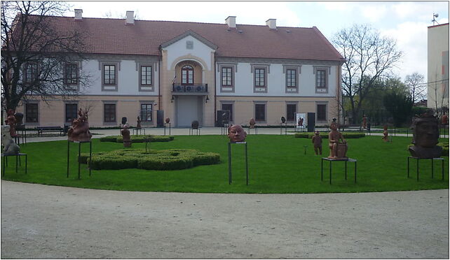 Stalowa Wola-Rozwadow, Muzeum Regionalne 1, Sandomierska 2 37-450 - Zdjęcia