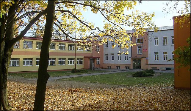 Szkoła podstawowa w Mogielnicy, Szkolna, Mogielnica 05-640 - Zdjęcia