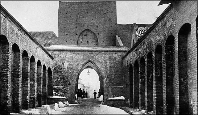 Torun Brama Starotorunska od zachodu, Pod Krzywą Wieżą 13, Toruń 87-100 - Zdjęcia