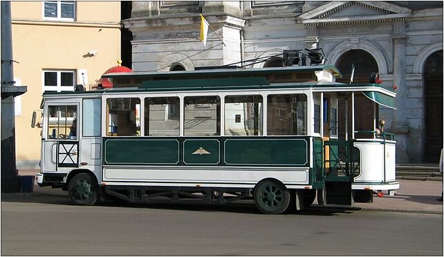 Trambus, Wolności, pl. 1, Łódź 91-415 - Zdjęcia