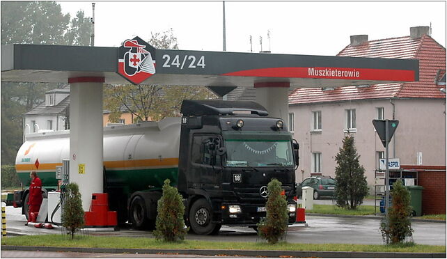 Trzebiatów - Muszkieterowie 24, Kołobrzeska102 1, Trzebiatów 72-320 - Zdjęcia