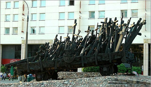 Warsaw East Monument, Muranowska 2, Warszawa 00-209 - Zdjęcia