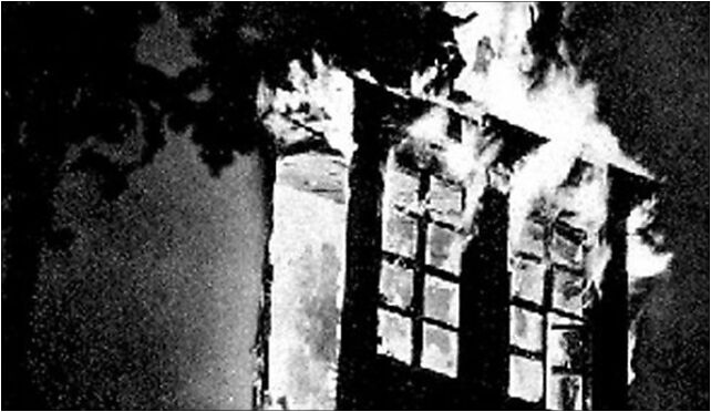 Warsaw Uprising by Baun - Burning Holy Cross Church, Warszawa 00-325 - Zdjęcia
