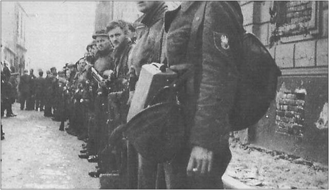 Warsaw Uprising by Tomaszewski - Warecka 20, Nowy Świat 58A 00-363 - Zdjęcia