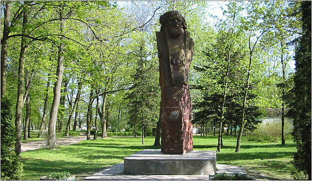 Wyszkow-Monument of Cyprian Norwid, Kościelna 9, Wyszków 07-200 - Zdjęcia