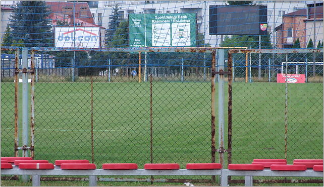 Ząbki-Stadion-Dolcan-boisko-podkaster, Langiewicza Mariana 19A 05-091 - Zdjęcia